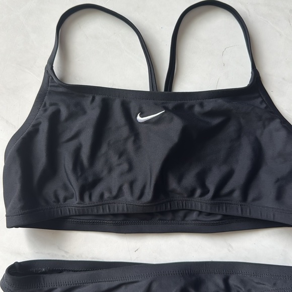 Nike 2-Piece Black Blue Bikini Two Piece Racer Back Swim Suit Women's Size 8 - Picture 3 of 8